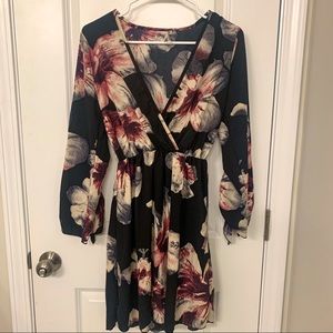 🌟 3 FOR $25 | Black Floral Mini Dress